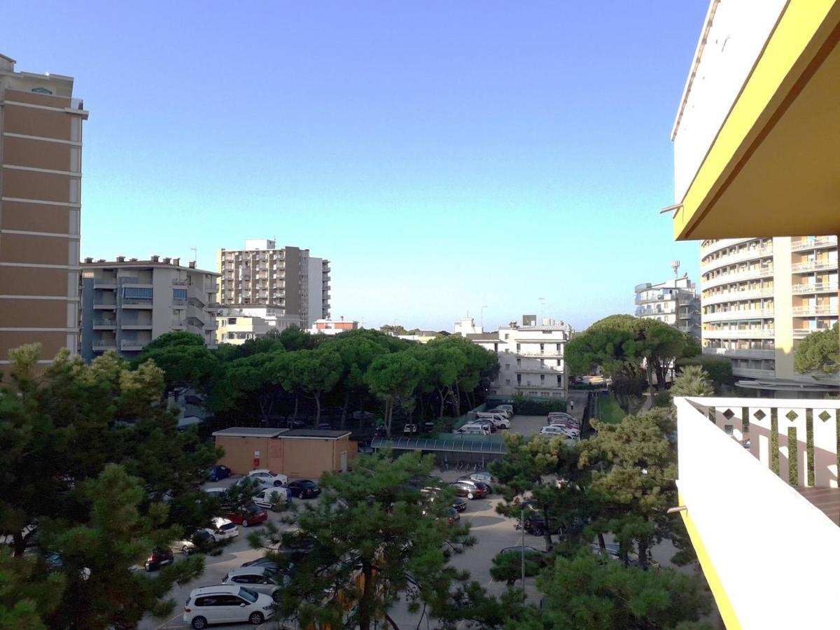 Lucerna Apartments At Sabbiadoro Beach 리그나노 사비아도로 외부 사진